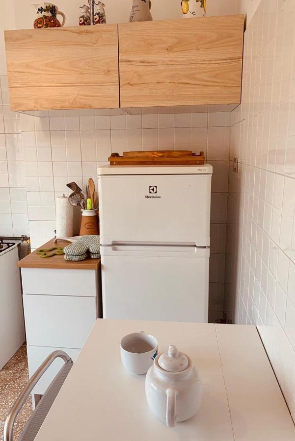 Casa Priscilla Apartment Пескара Екстериор снимка
