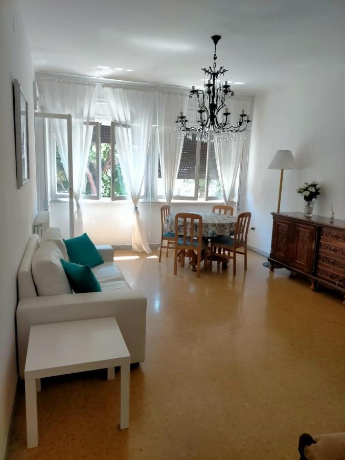 Casa Priscilla Apartment Пескара Екстериор снимка