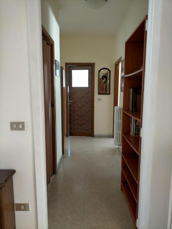 Casa Priscilla Apartment Пескара Екстериор снимка