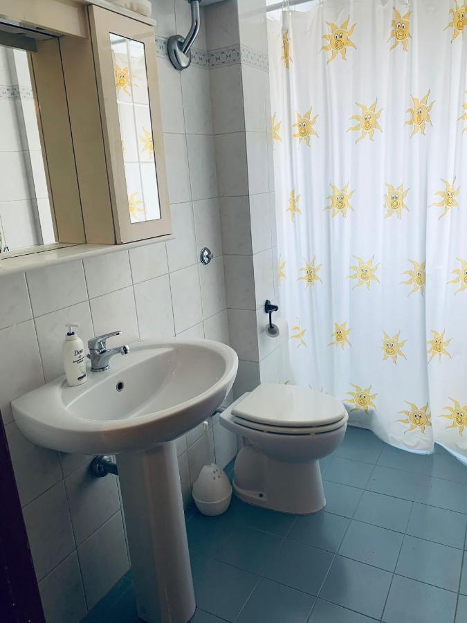 Casa Priscilla Apartment Пескара Екстериор снимка